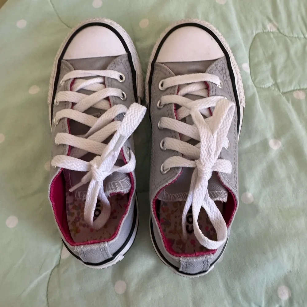 Converse Kids Gray Sneakers Kids size 11